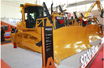 強(qiáng)者恒強(qiáng) 山推攜推土機(jī)標(biāo)桿產(chǎn)品閃耀BICES 2019，引領(lǐng)礦山施工新紀(jì)元